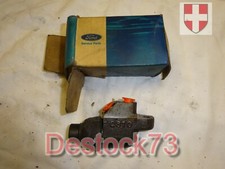 cylindre de roue pour FORD transit  MK1  et MK2  neuf 72VB-2062-DB OEM 1556870