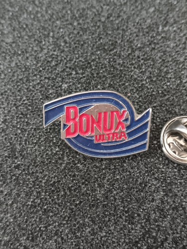Pin pins - pin's,