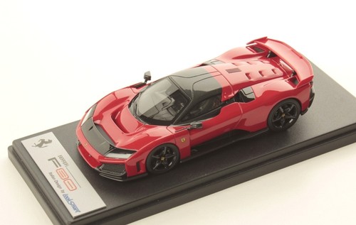 Ferrari f80 rosso - rosso, corsa