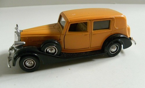 Packard 1937 orange - 1937,
