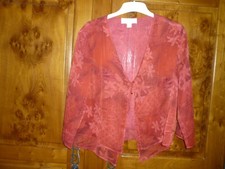 VESTE GILET BOLERO FEMME MCHES 3/4 100% NEUVE MARQ UN JOUR AILLEURS T. 42 ROUGE