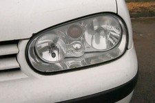 VW Golf 4 1J phare à gauche
