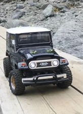 TAMIYA 1/10 RC Land Cruiser 40