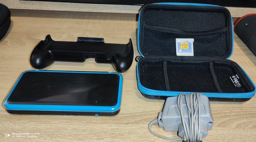 New nintendo 2ds parfait - new,