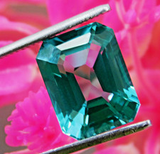 13.65ct. Pierre précieuse en