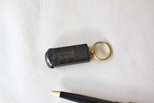 cire à cacheter - noire - ancien avec anneau marque orienta... entamée - TBE