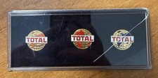 PIN’S COFFRET DE 3 PIN’S
