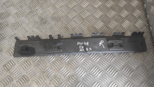 Ecran grille pare choc avant - ,