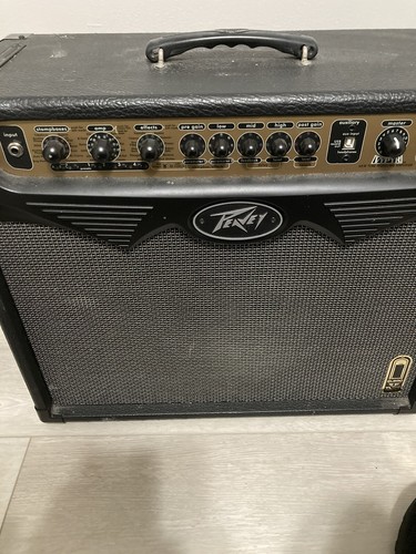 Amplifier peavey - amplifier,