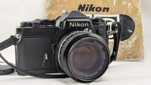 Bel exemplaire nikon fe - de,