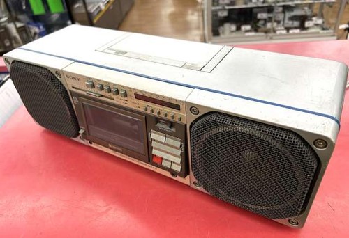 Enregistreur cassette boombox