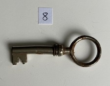 petite cle ancienne de coffret, boite,  cadenas, malle...  n° 8