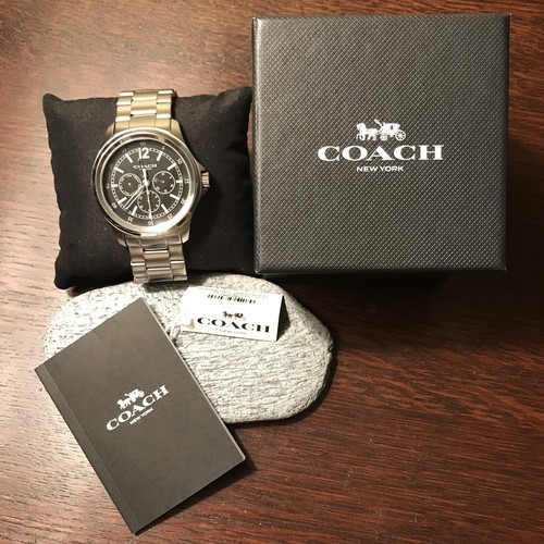 Coach men barrow round - coach,