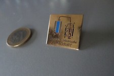 Badge pin s broche  SYNDICAT ARBONICOLE SEMECOURT Distillation alambic cuivre