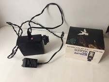 Flash Sunpack Auto 28 + chargeur dans sa boite d'origine, tbe testé, fonctionnel