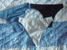 LOT DE 3 STRINGS FEMME  Taille 36  NEUF ficelle culotte