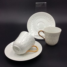 Deux Tasses à Café Plumes