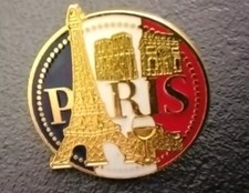 Pins Paris Tour Eiffel Doré Sur Fond Drapeau Tricolore France Signé Ho la  (525)