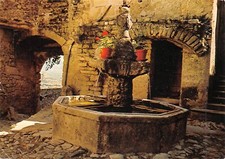 CPM Vieille Fontaine Provençale (288315)