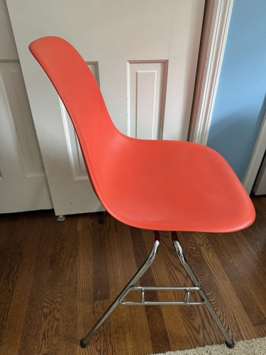 Herman miller charles eames - miller,