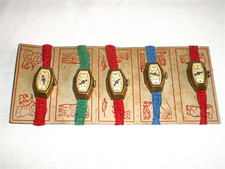 JOUET ANCIEN 5 MONTRES FACTICES VERS 1930/1940