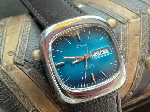 Montre ancienne mécanique