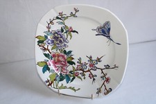 Assiette carrée plate en