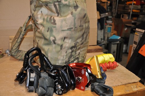 Petzl climbing gear kit - petzl,