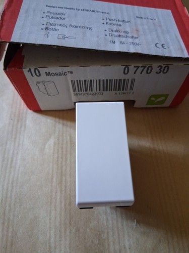 Bouton poussoir module - bouton,