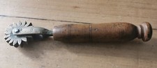 Ancien outil pour travail - pour, le