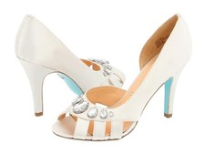 New Pour La Victoire Bridal