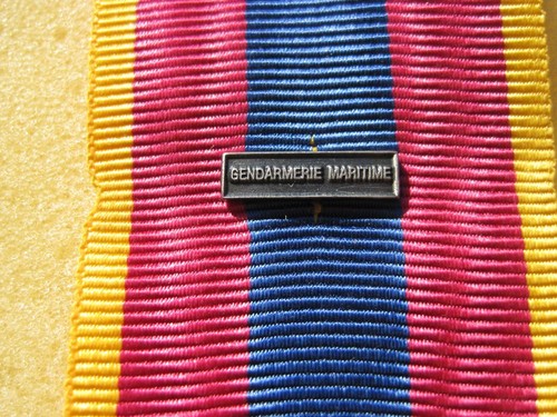 Agrafe miniature gendarmerie - agrafe,