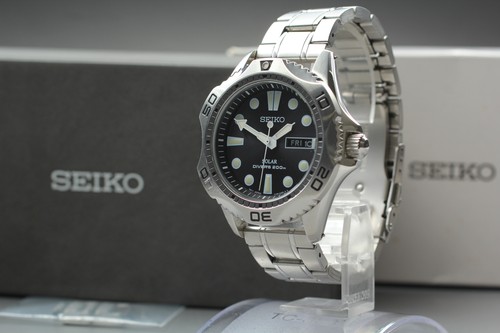 Presque comme neuve montre - [presque,