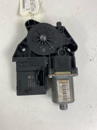 Moteur leve vitre avant - , droit