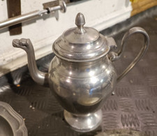 Théière cafetière en étain