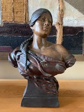 Sculpture/Buste de Jeune Femme
