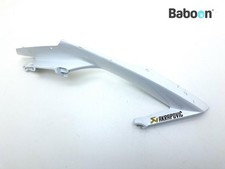 Carénage gauche supérieur