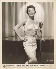 JOANNE DRU hell on frisco bay