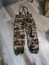 s3p sur pantalon NRBC survie