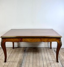 Table de style Louis XV à