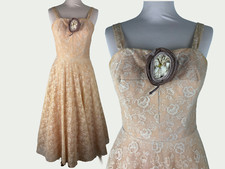 Robe de Cérémonie Vintage Années 50 en Dentelle et Tulle, Fleuri, Jupon, Corset