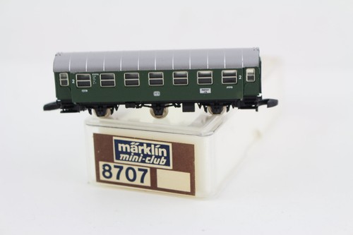 8707 voiture personnes 2e - 8707,