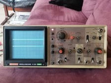 Hitachi Oscilloscope V-212 20 MHz in good working order
