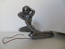 Ornement de capot de voiture vintage : Atlas portant le globe (lumineux)