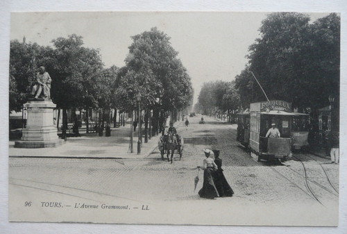 Cpa tours l - tours, l'avenue