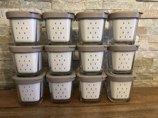 Lot 12 pots avec faisselle et