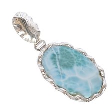 Énorme pendentif ovale en