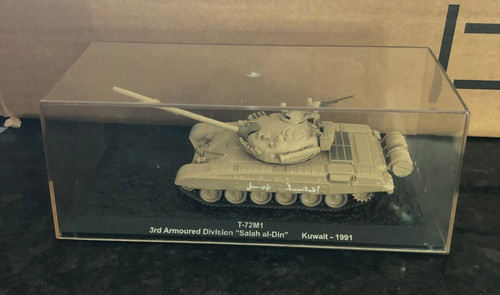 Rare char tank militaire - tank, 1/72