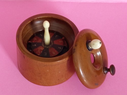 Ancien jeu roulette - ancien, bois