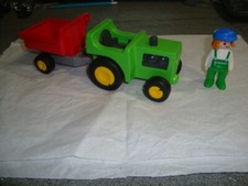 PLAYMOBIL TRACTEUR +REMORQUE +1 BONHOMME TRES BON ETAT